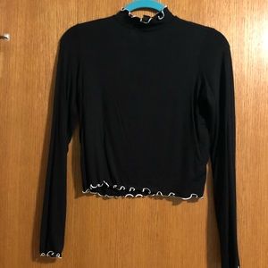 Forever 21 black mock turtleneck size L